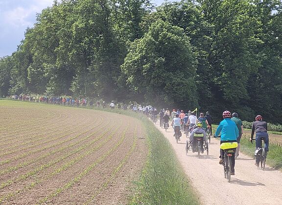 Jubiläumsradtour zu Ehren der gemeinsamen 3.000 Jahr