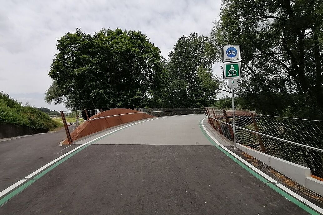 Filsquerung des RS14 bei Ebersbach