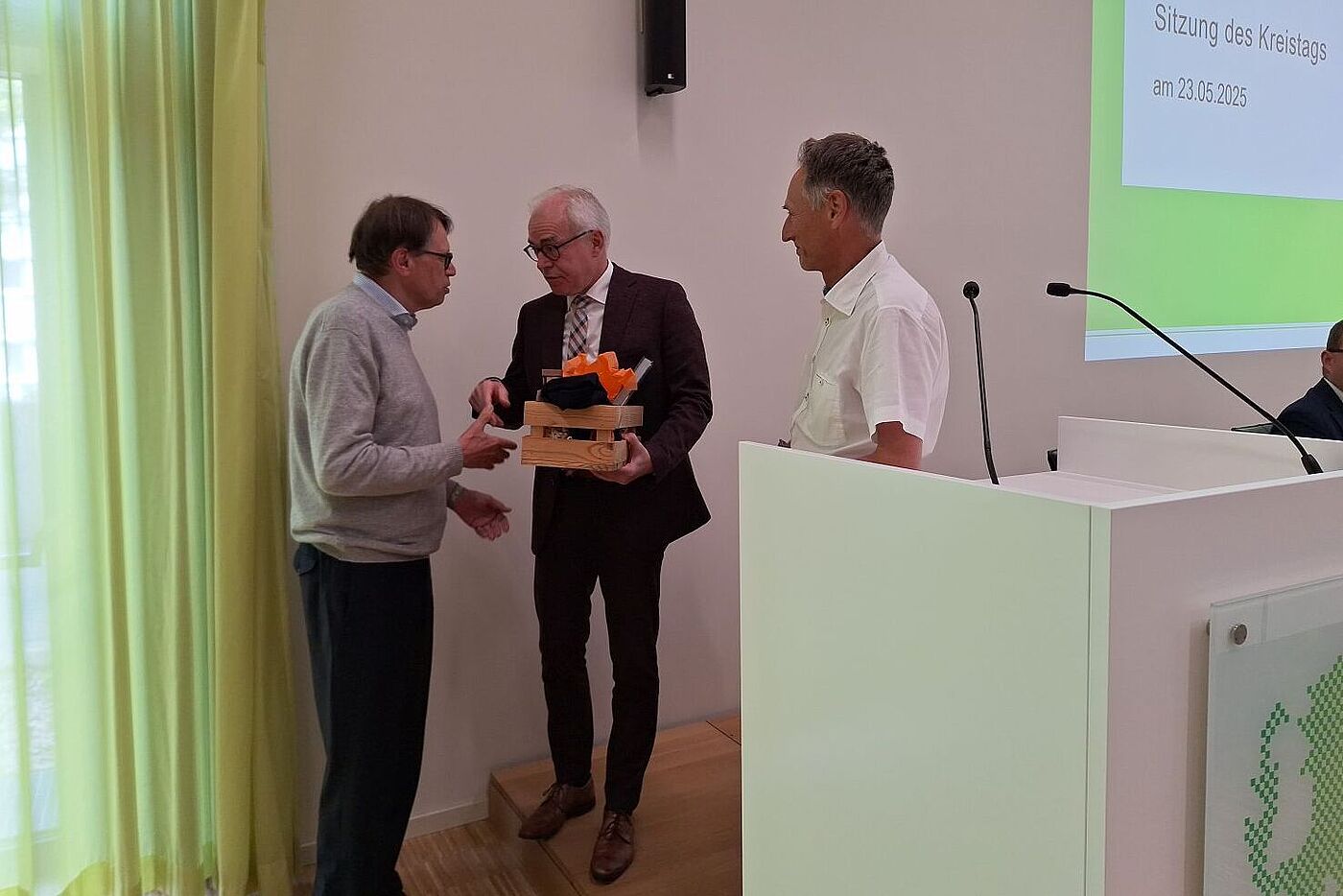 ADFC dankt Landrat Wolff bei Kreistagssitzung
